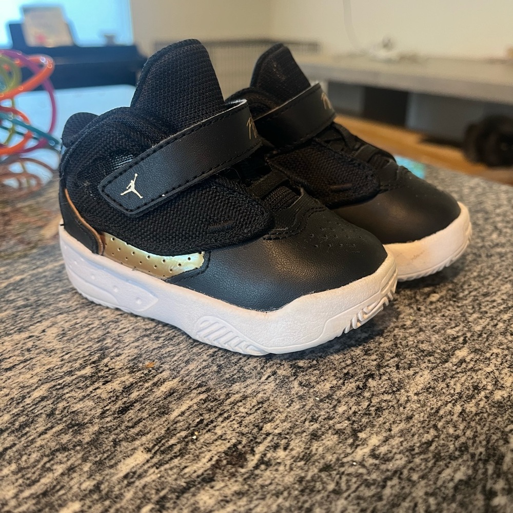 Kids Black Jordan Sneakers